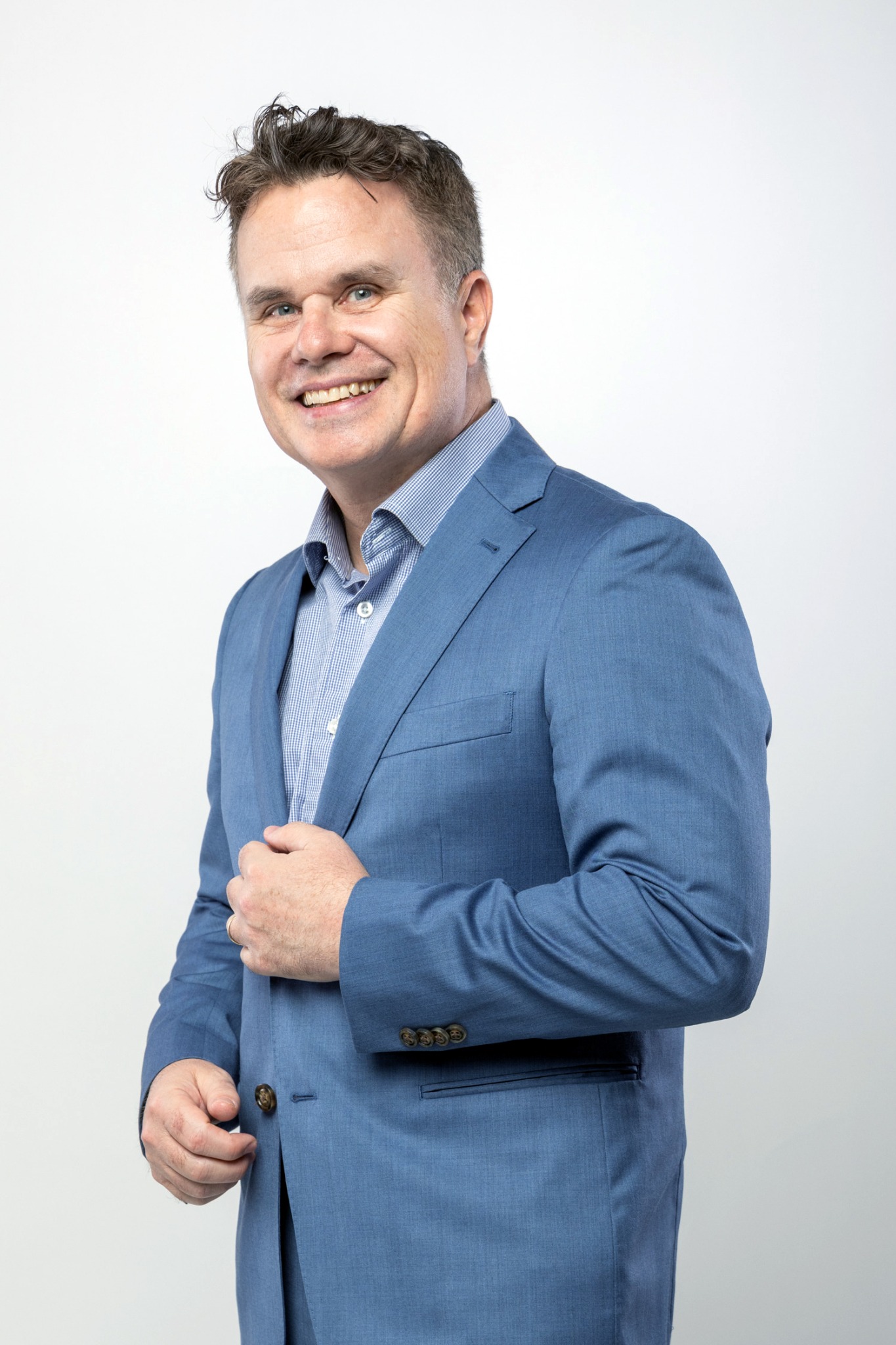 DJ Graeme Ritchie — Rhode Island wedding DJ and international entertainer